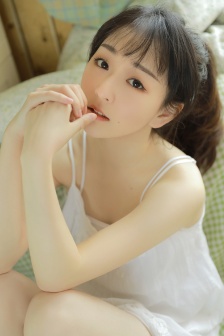大奉打更人插花弄玉成语意思